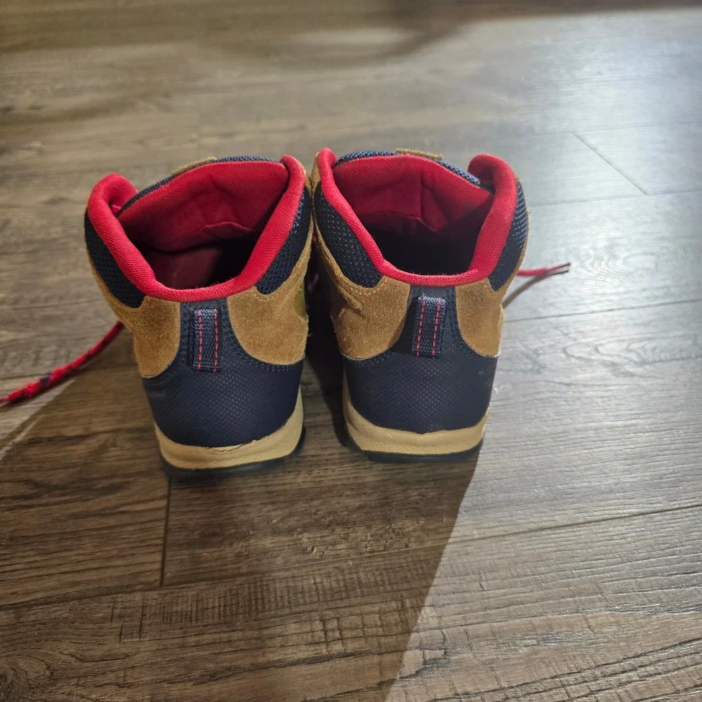 Columbia Redmond Mid Waterproof Youth Hiking‎ Boots Tan Navy Red BY Size 4